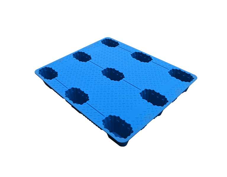 星空体育在线网页:奔驰S450L 大气奢华的外观造型 开着很有体面